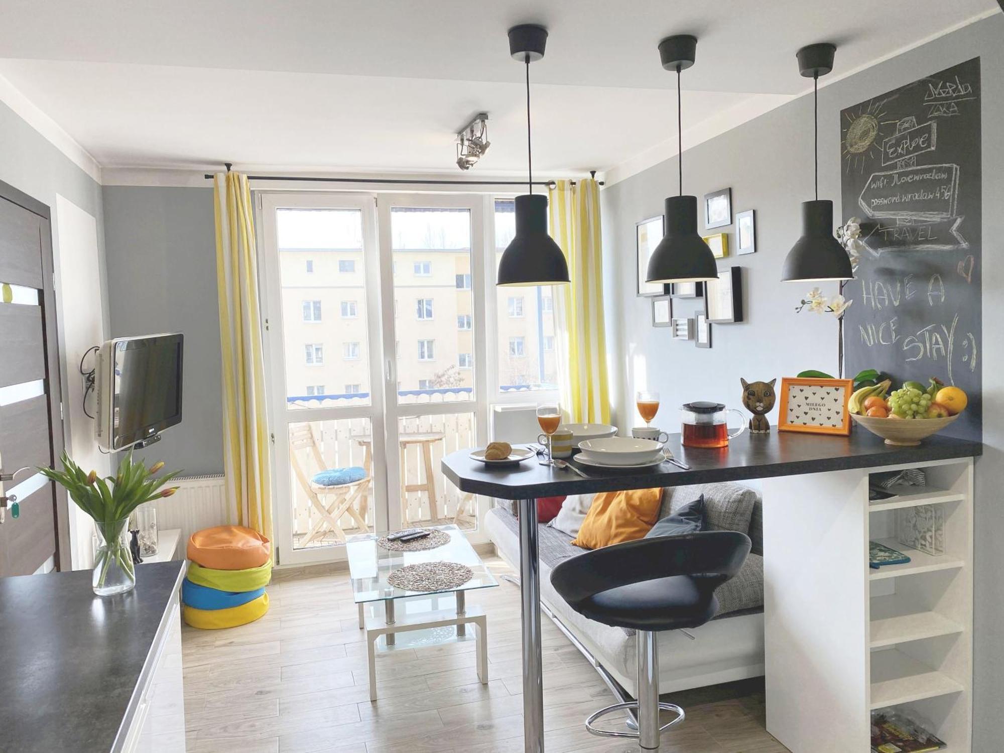 3Rooms-Balcony-Pkp - Deerrest Apart Вроцлав Екстер'єр фото